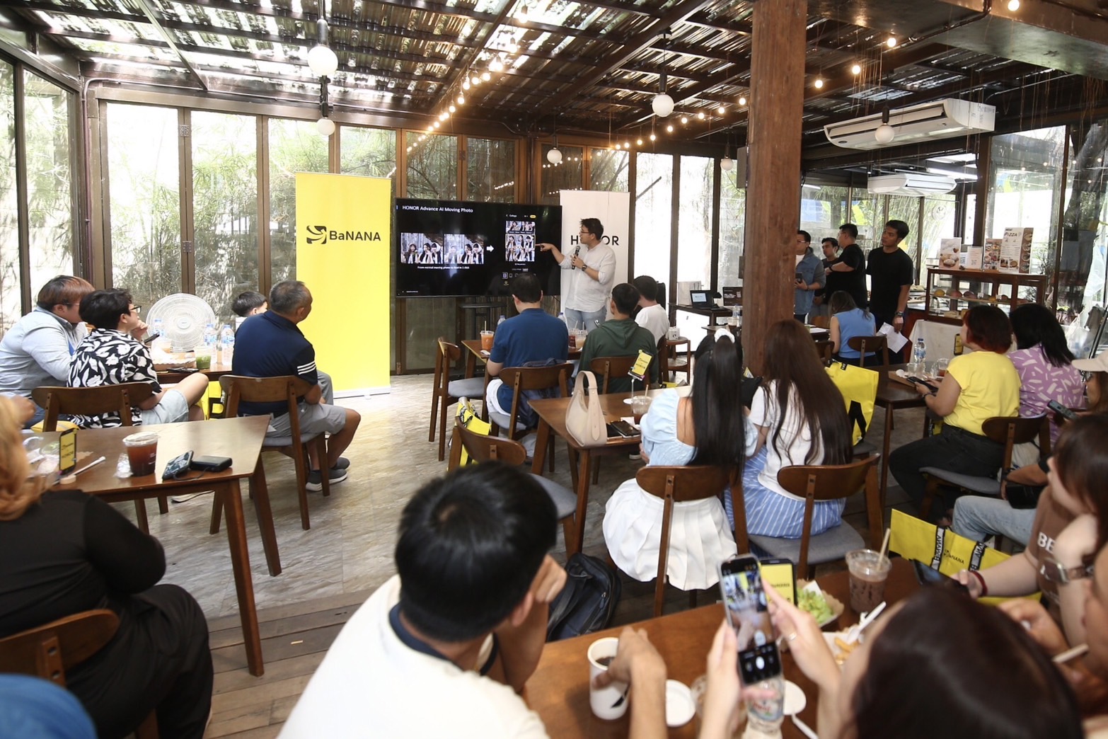 HONOR ร่วมกับ BaNANA จัดกิจกรรม Advance AI Workshop By HONOR 400 Series  (2)