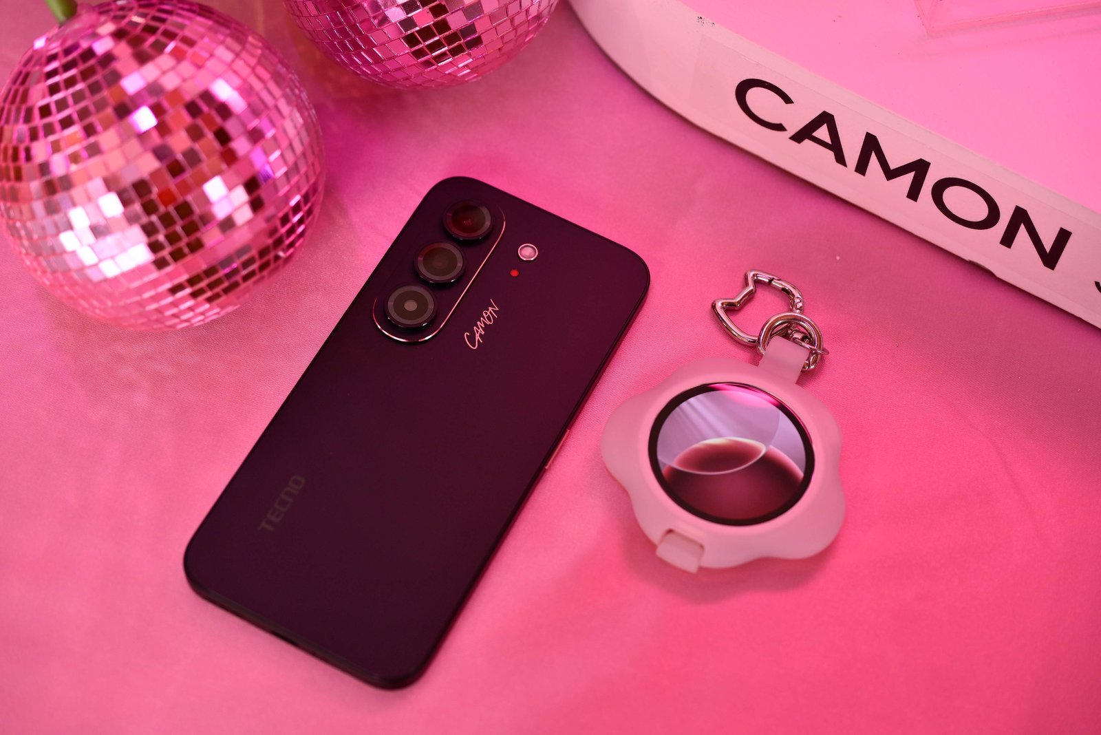 TECNO CAMON Slim 5G ชวนสัมผัส “สวยพริ้งในบลิ้งเดียว” พร้อม FlashSnap และดีไซน์บาง 6.39 มม.